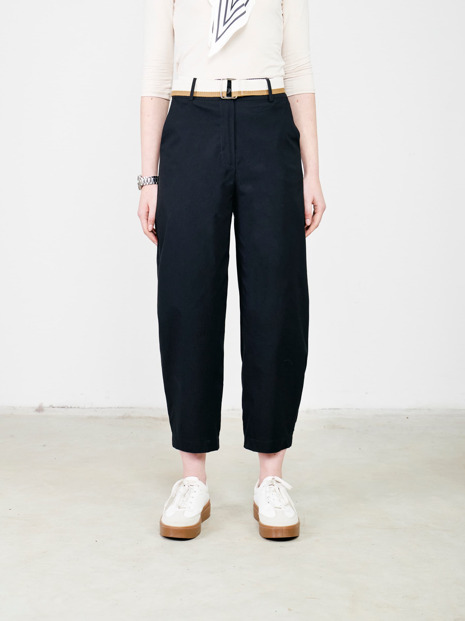 Pantaloni — 41033 — NERO