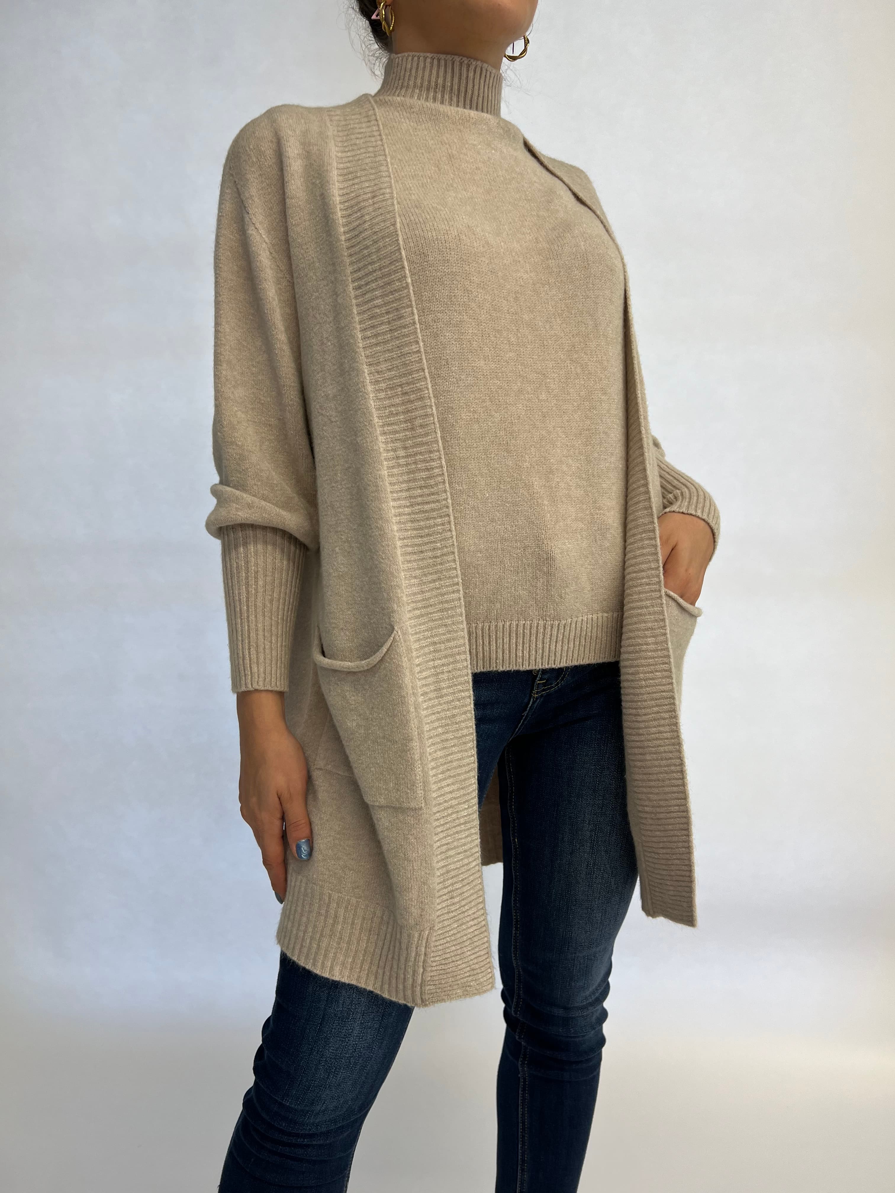 BEIGE 082